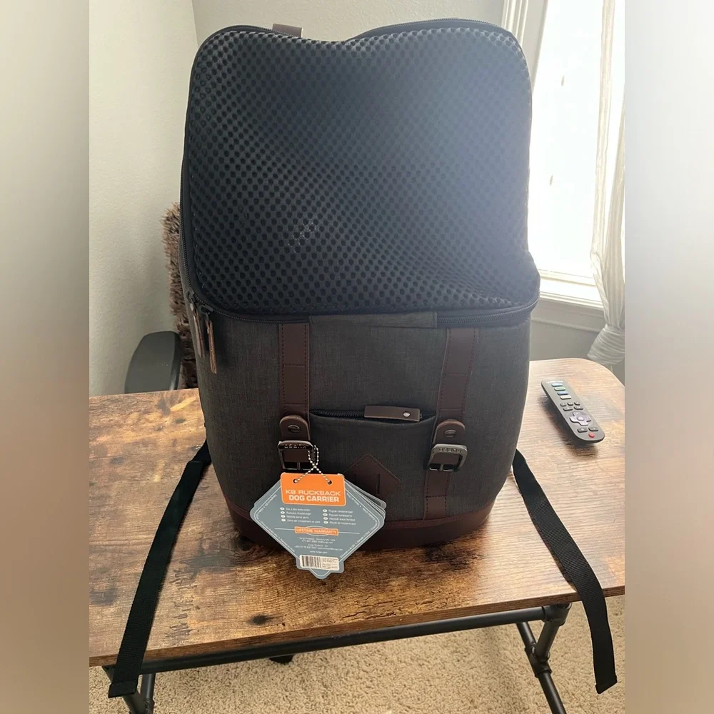 Pet backpack